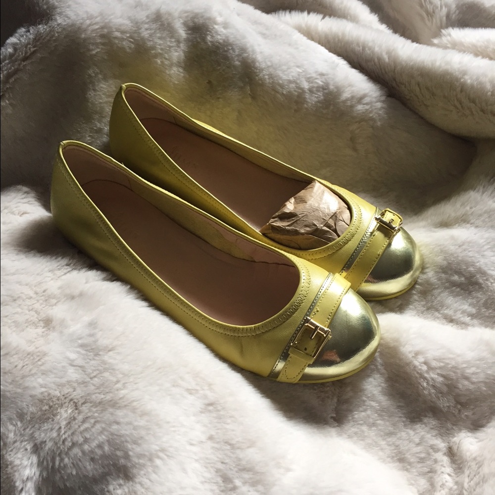 New, never worn lime green ballet flats.